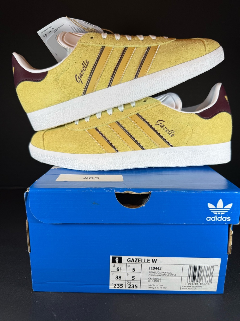 Women’s adidas Gazelle “almost yellow” Suede Sneakers size 6.5W